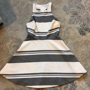 Elizabeth James size 2 racerback mini dress